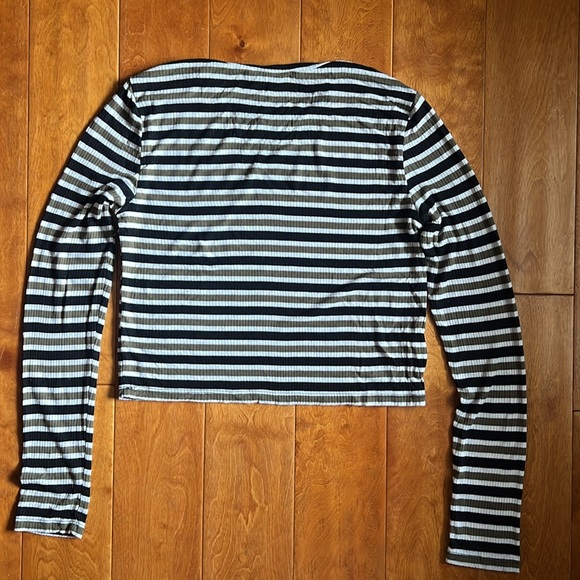 BCBGeneration Striped Long Sleeve Top - Black, Green, & White - Fits like M - Picture 6 of 6